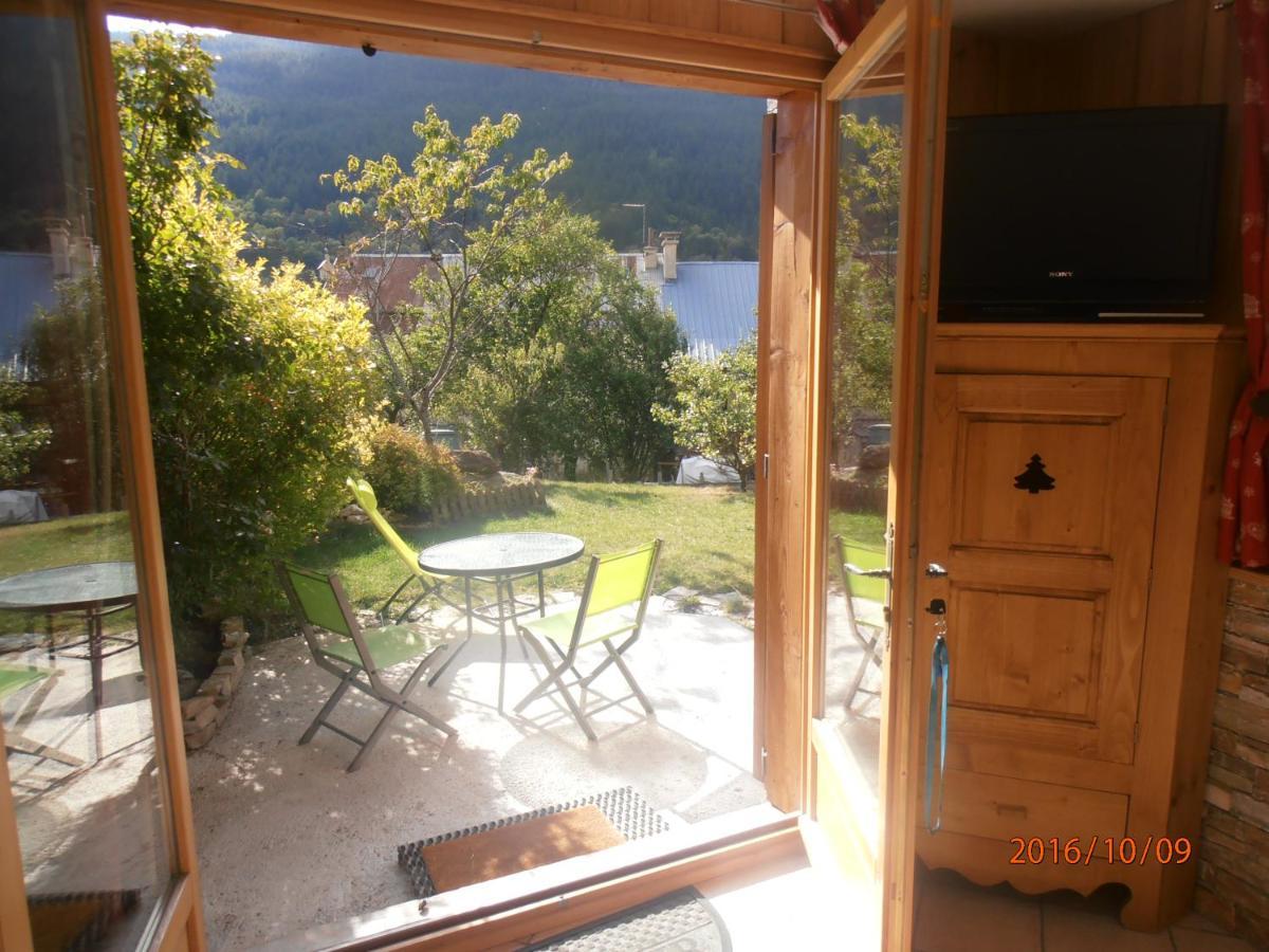 Briançon Chalet Bon Accueil מראה חיצוני תמונה